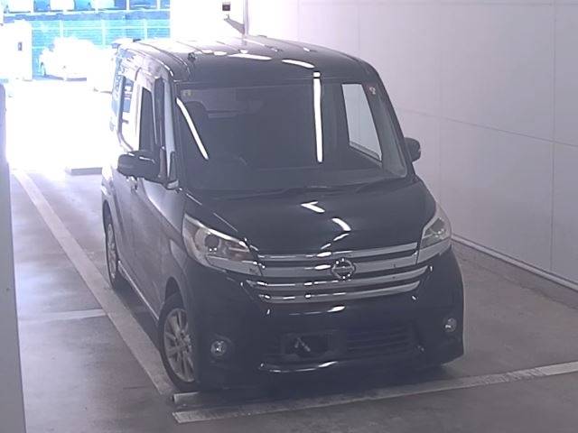 3537 NISSAN DAYZ ROOX B21A 2014 г. (NAA Fukuoka)